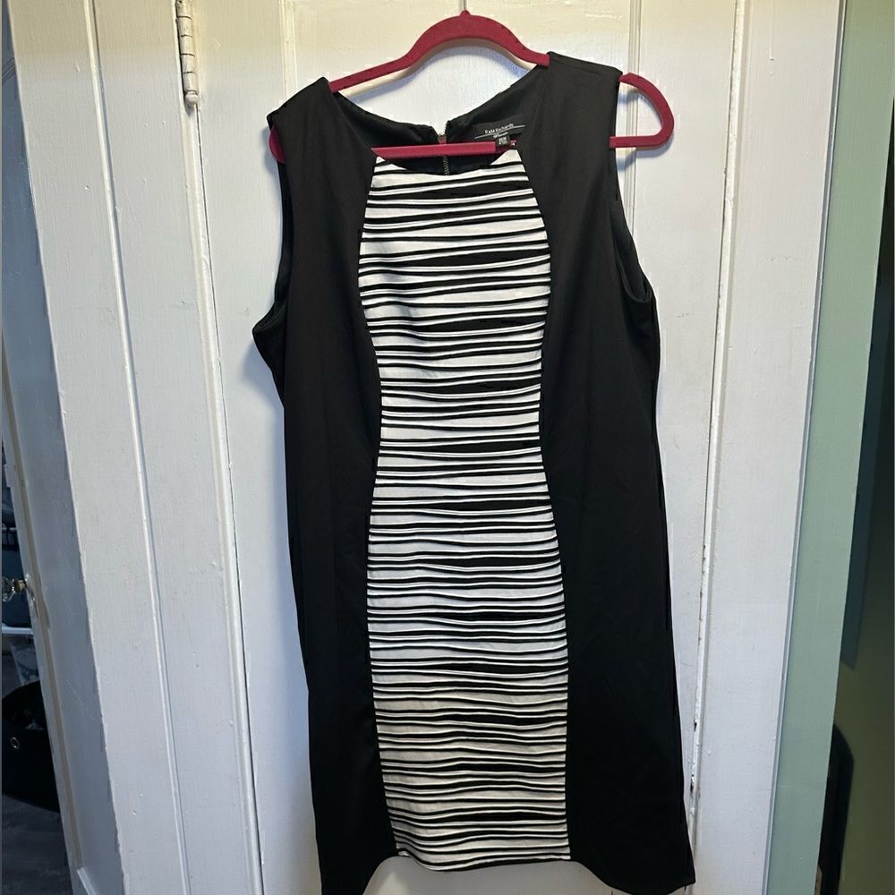 R&M Richards Dress 